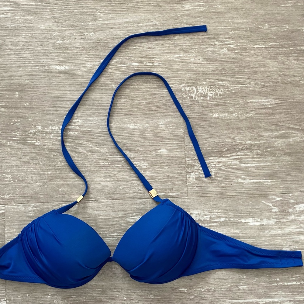 Victoria’s Secret Bikini Top